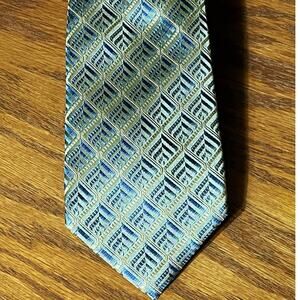 Carlo Monza Italy geometric 100% silk tie. Blue and gray/green 3-D effect.